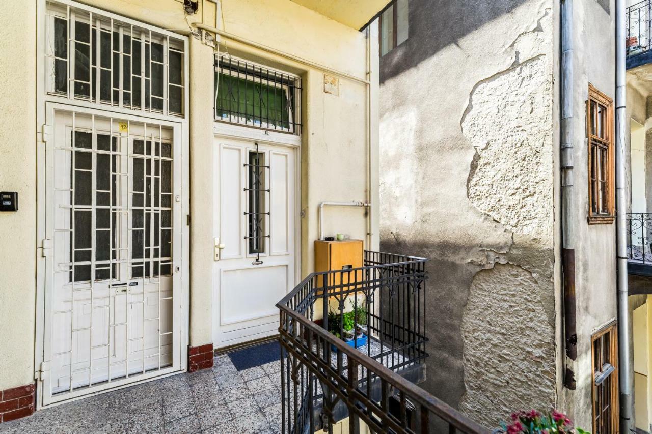 Bpr Little Attractico Apartment Budapest Luaran gambar